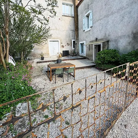 Escapade Lotoise شقة كاهورْ